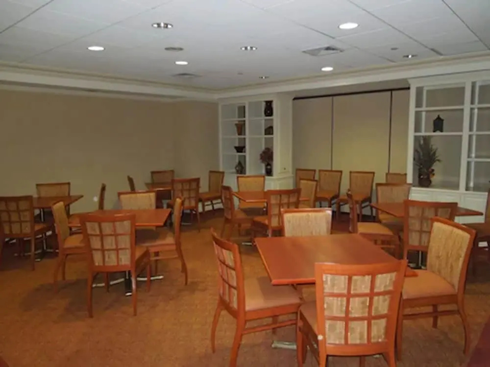 Rockville Centre Hotel - JFK Airport