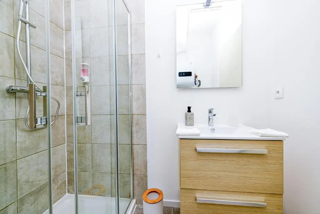 Meuble Classe 3 Etoiles Au Pied Des Thermes