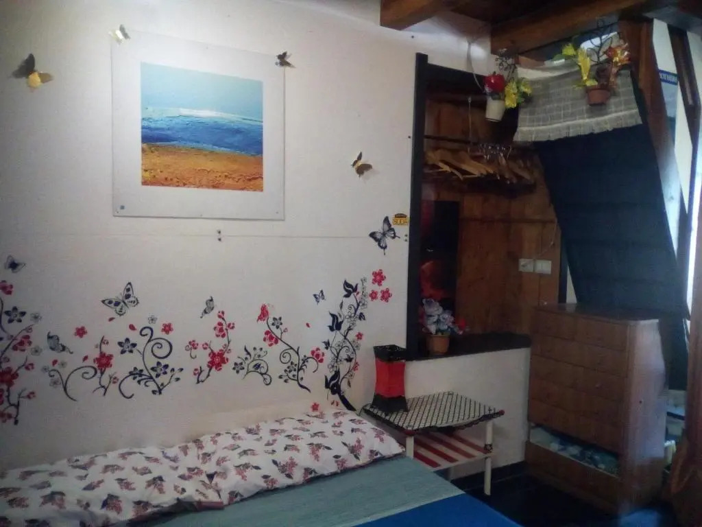 Click Center Apartment