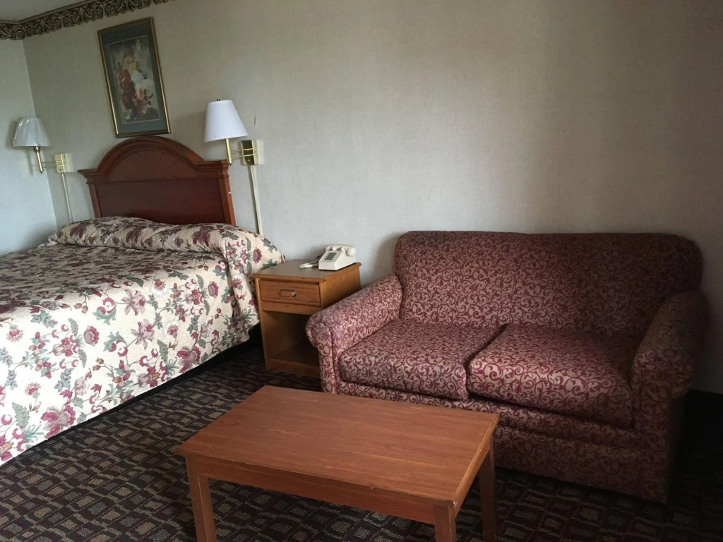 Executive Inn