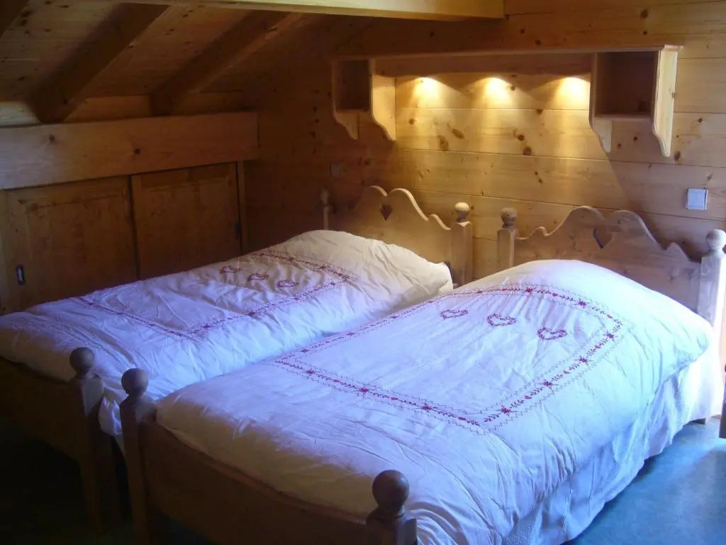 Chalet Le Grand-Bornand, 7 pièces, 13 personnes - FR-1-467-31