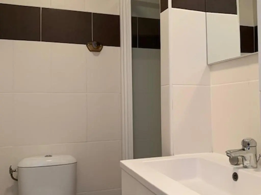 Appartement Balaruc-les-Bains, 1 pièce, 4 personnes - FR-1-503-77