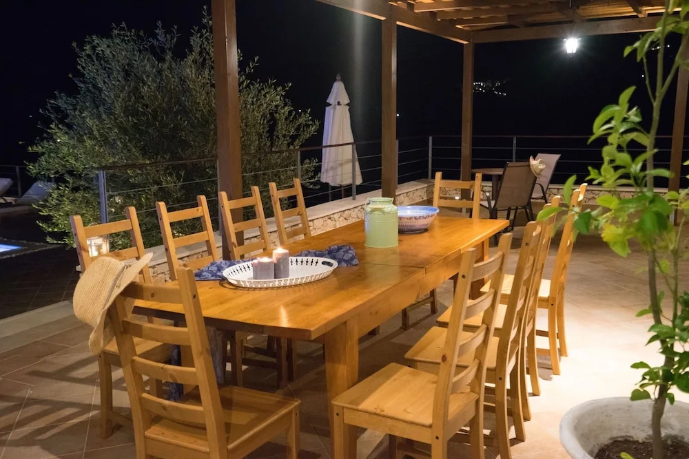 5 Bedrooms Villa in Skinaria, With Wonderful sea View, Private Pool an