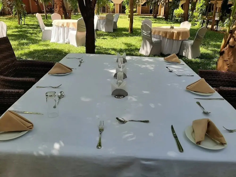 Granada Hotel Mandera
