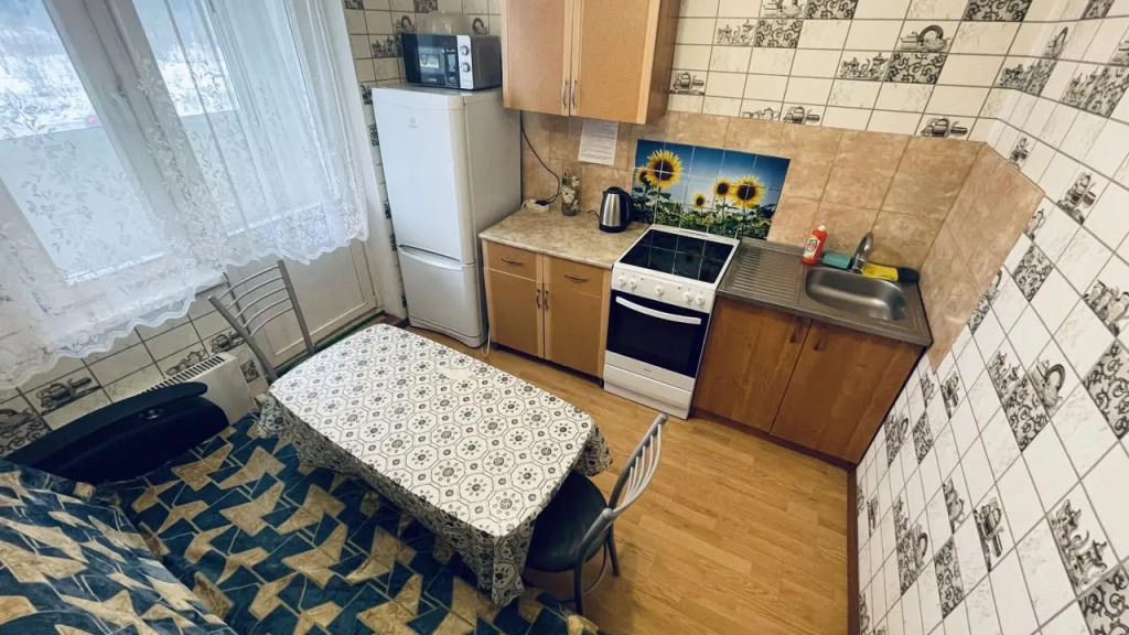 Погостим на улице Дмитриева
