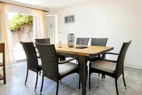Villas Angara