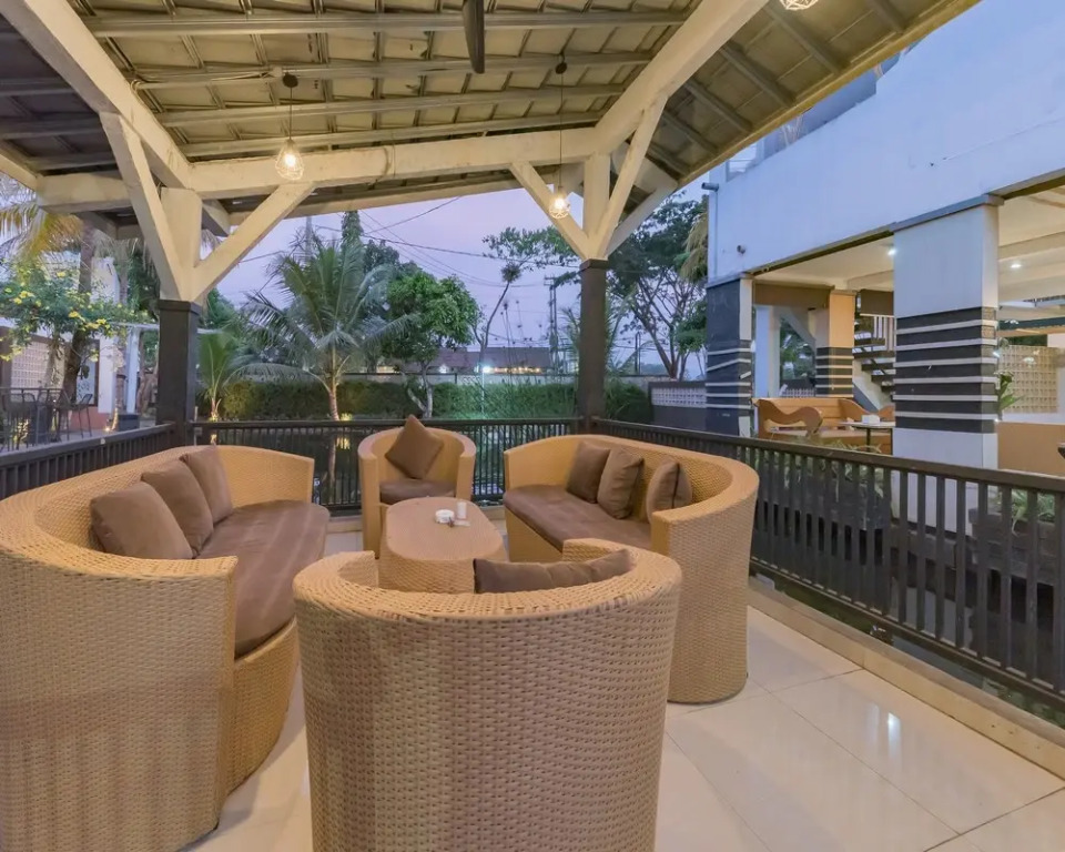 Urbanview Hotel Khayrizsan Tasikmalaya by RedDoorz