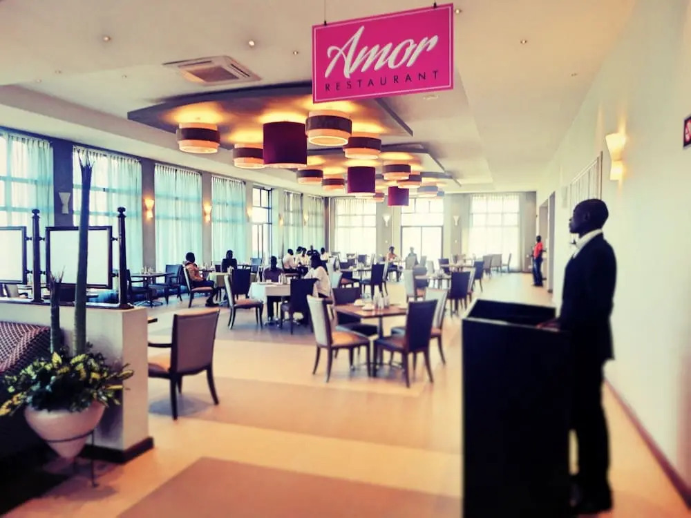 Grand Palace Hotel