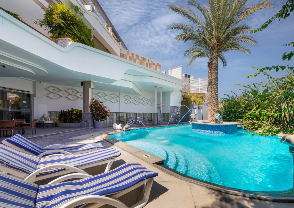 Crowne Plaza Alexandria Mirage by IHG