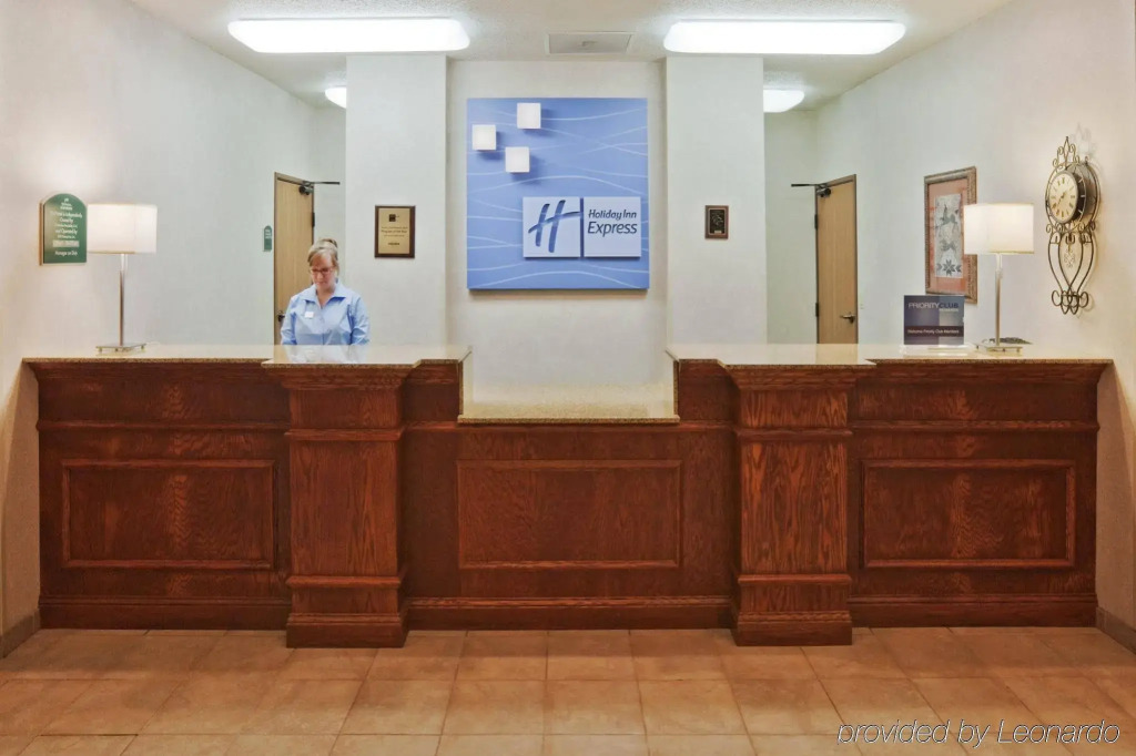 Holiday Inn Express Hotel & Suites Chickasha by IHG