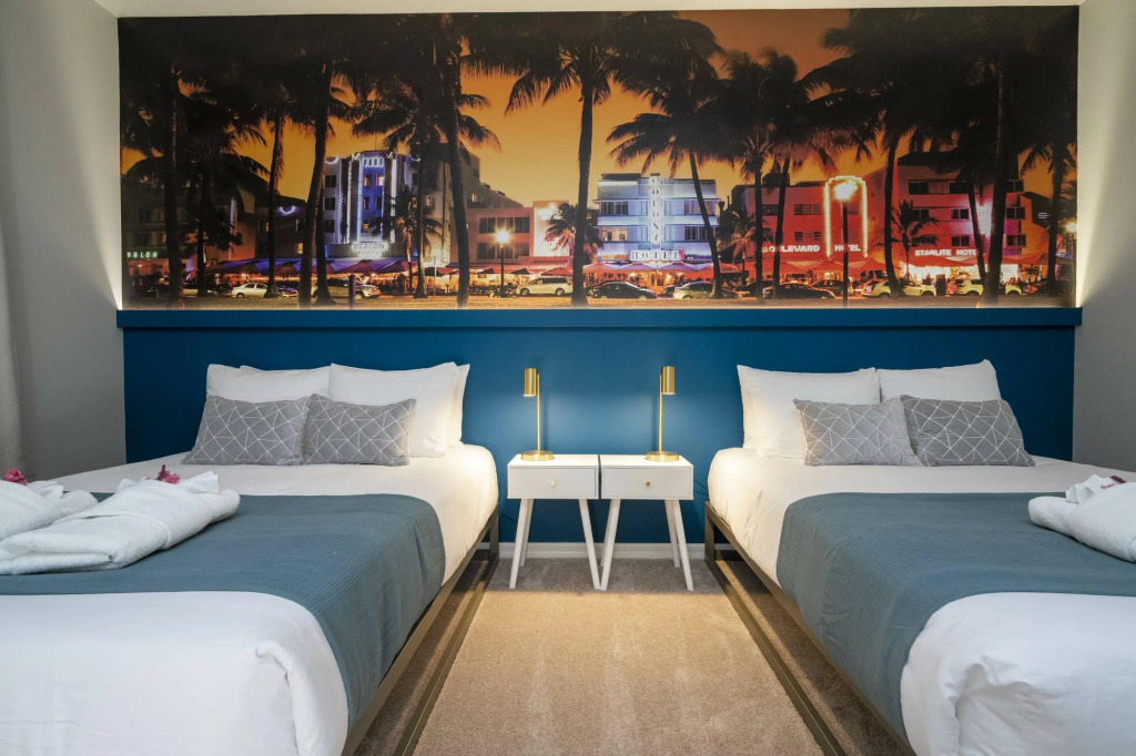 Amazing Fun Vacation home w Pool at Top Resort 21