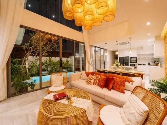 Botanica Luxury Pool Villa Phuket