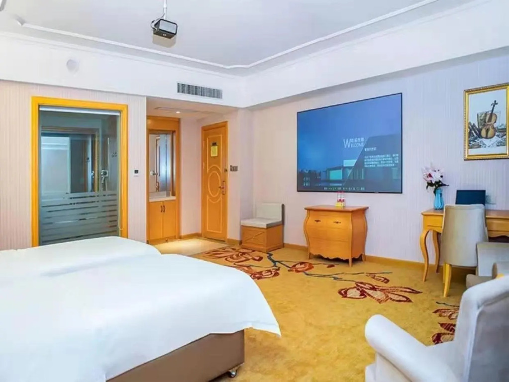 Vienna Hotel (Zhongshan Ancient Town Center)
