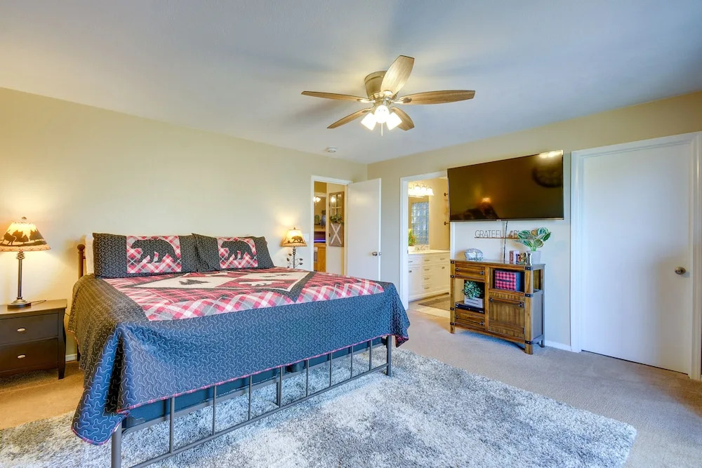 Game Room + Mtn-view Deck: Prescott Escape!