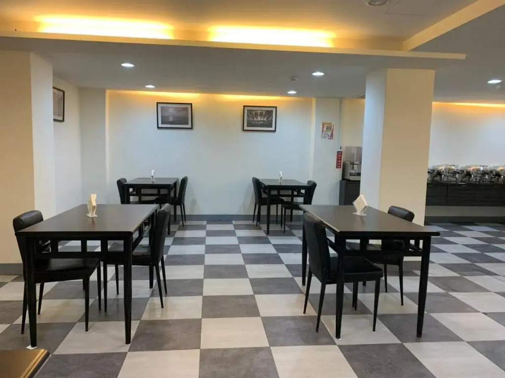 Foung Gu Hotel