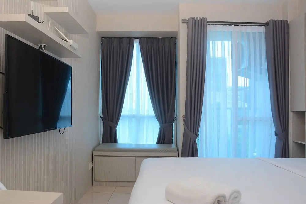 Beautiful and Relaxing Studio Tifolia Apartment