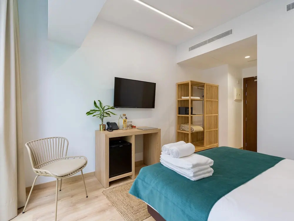 Hotel Emeté & Coworking by Airnest