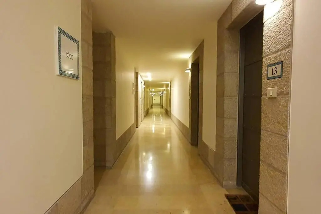 Cosy Studio in Mamilla, free parking up to 5 ppl