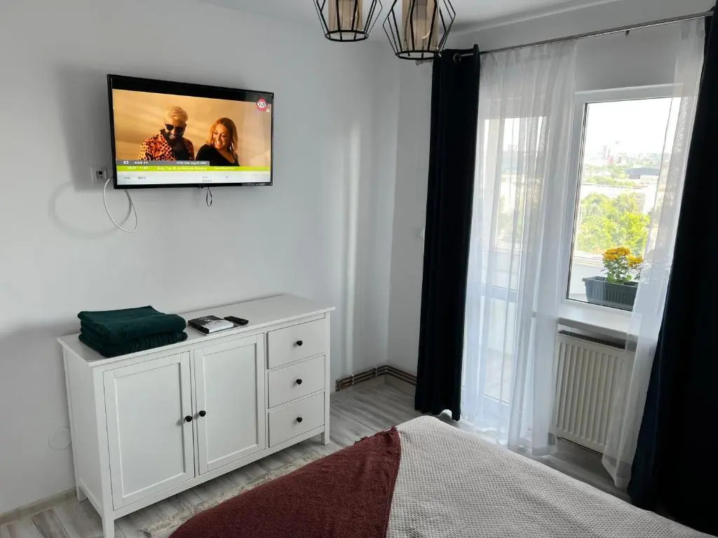 2 rooms apartment Airy & Bright PALAS Center