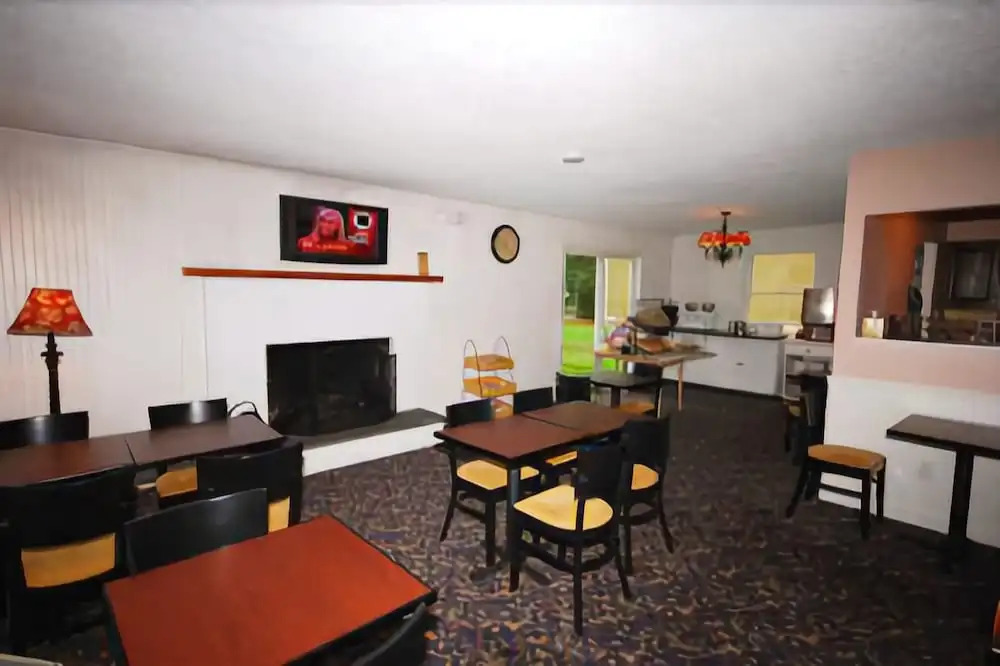 Newbury Inn