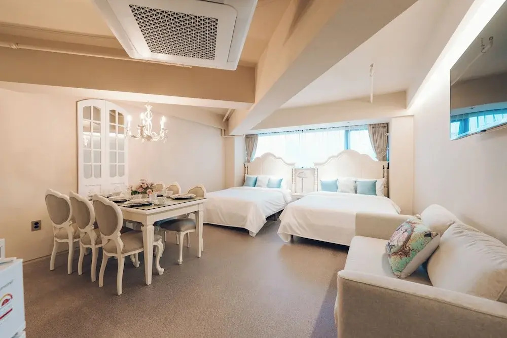 MONTHLIV Euljiro Hotel Stay