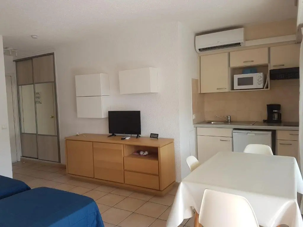 Appartement Saint-Raphaël, 1 pièce, 2 personnes - FR-1-466A-16