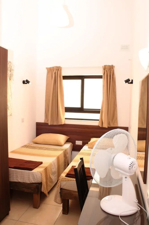 Blue Harbour – Seafront Self-Catering Holiday Penthouse – St Paul’s Bay