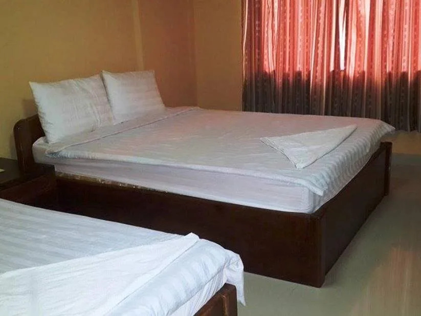 Golden Palace Hotel