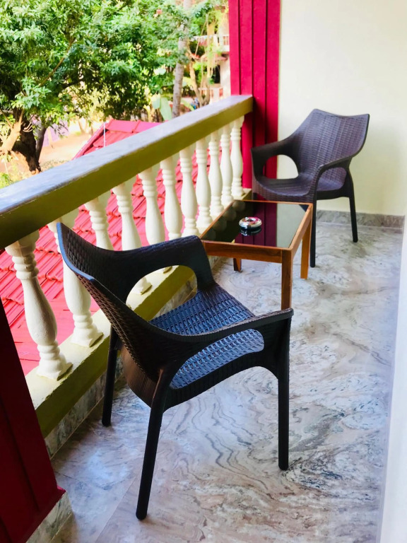 Laliguras Villa Beachside Escape - 100m from Candolim Beach