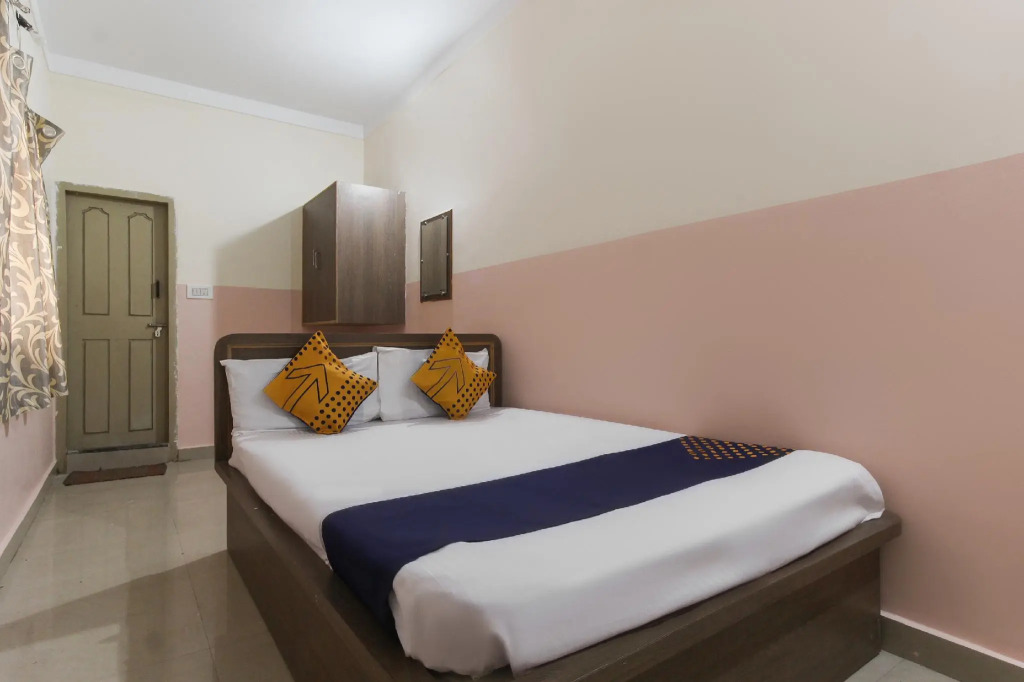 SPOT ON 68166 Sri Annapurneshhwari Residency