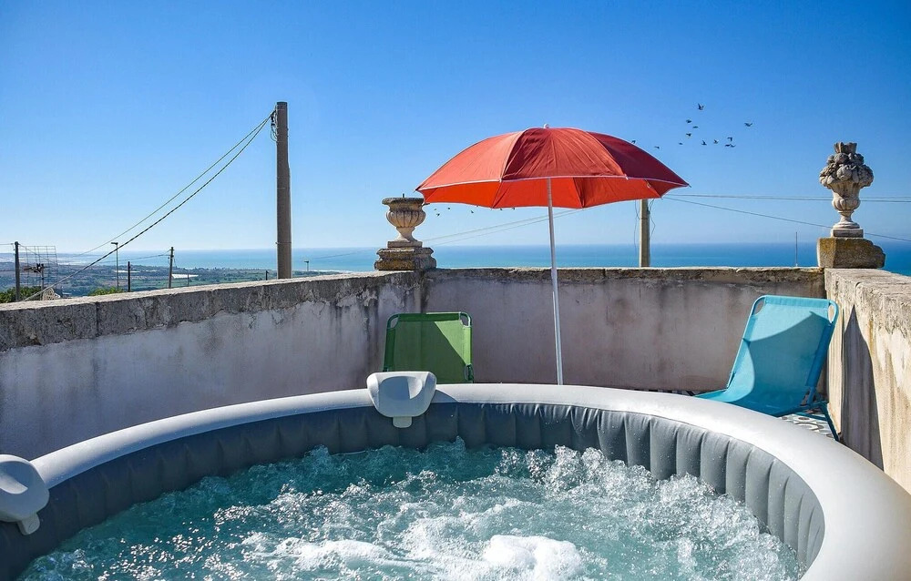 Awesome Home in Marina di Ragusa With Wifi and 2 Bedrooms
