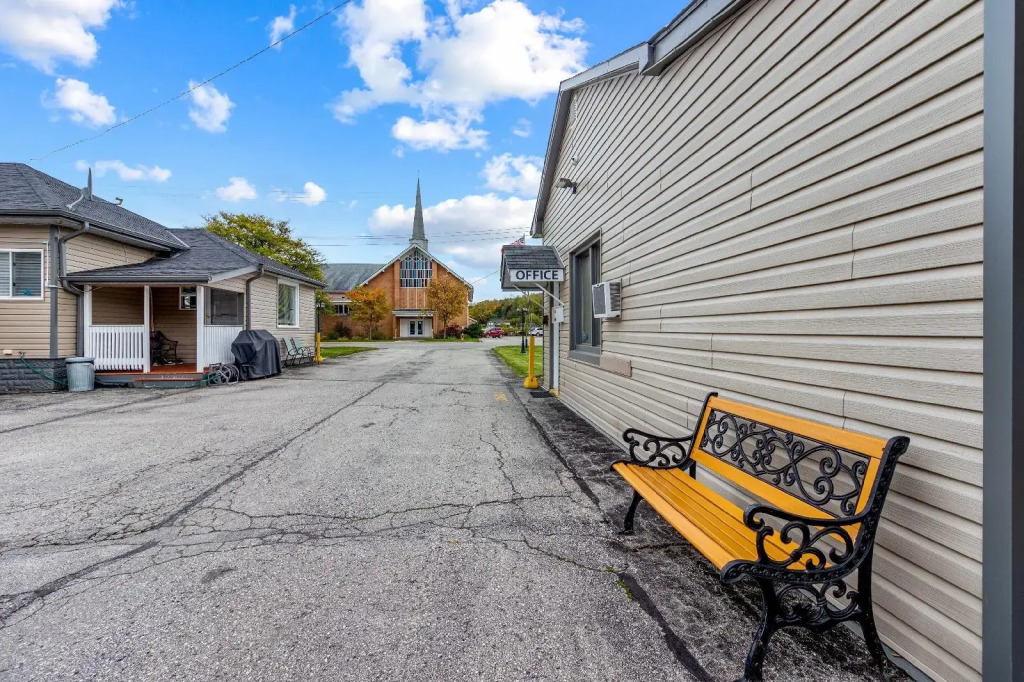 Nights Inn Owen Sound