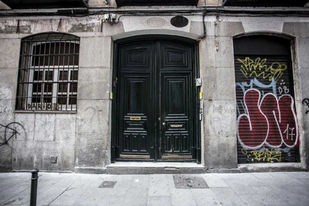 Analina Rooms