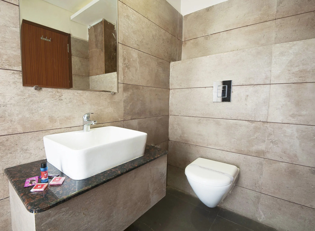 Uddhav Vilas A Family Hotel