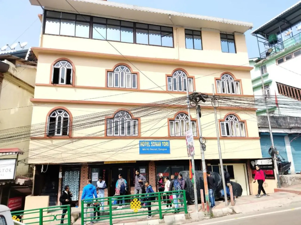 Hotel Sonar Tori