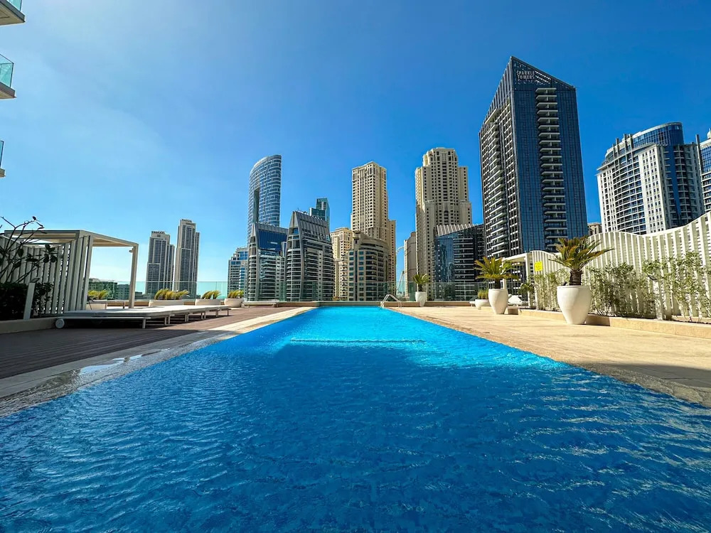 Marco Polo - Stunning 2 BR With Marina Views | Huge Pool & Gym
