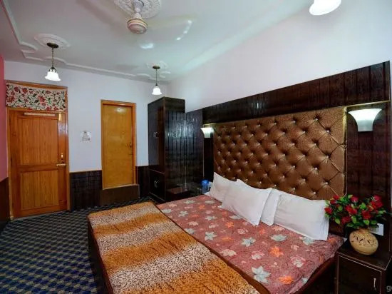Green Kohinoor Resort
