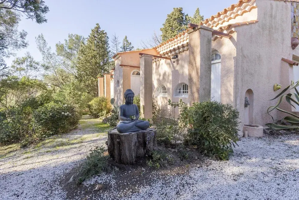 Frejus Villa with Private Pool & Beach