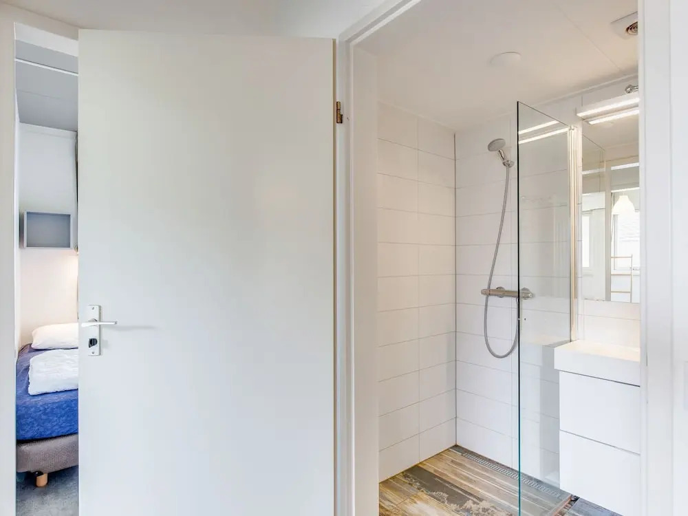 Uniquely Located Holiday Home With a View of the Marina and the Oosterschelde