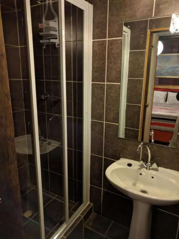 Liziwes Guest House