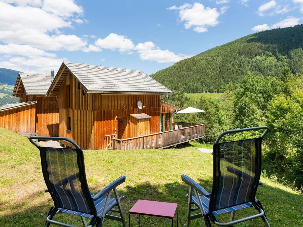 Cosy Chalet in Stadl An Der Mur with Conservatory