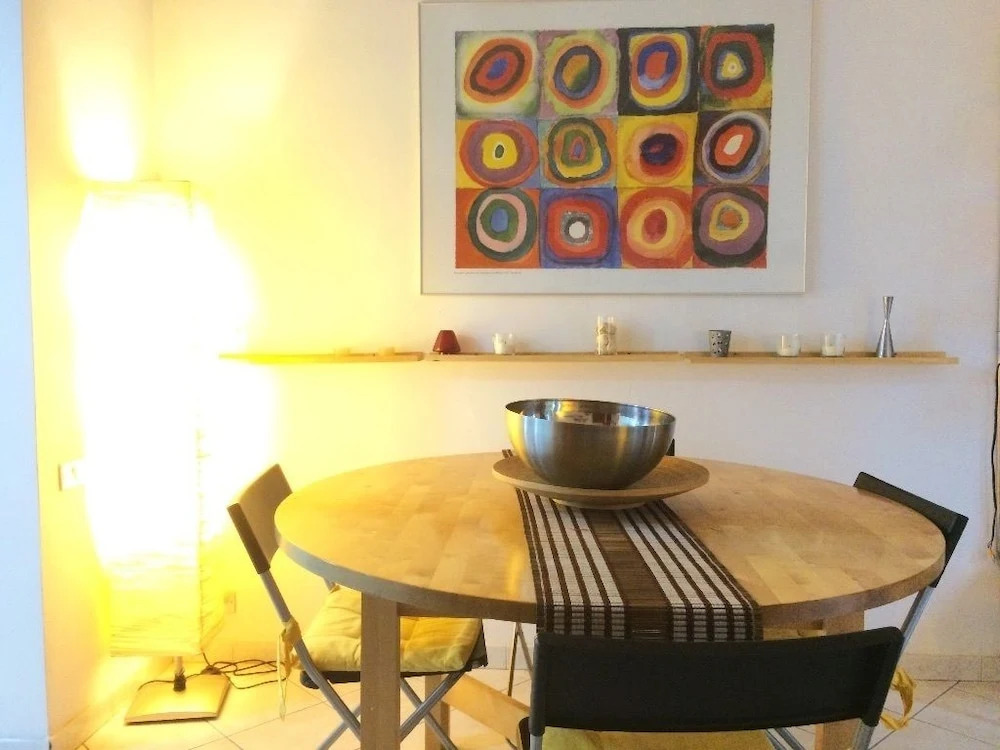Apartment With Garden