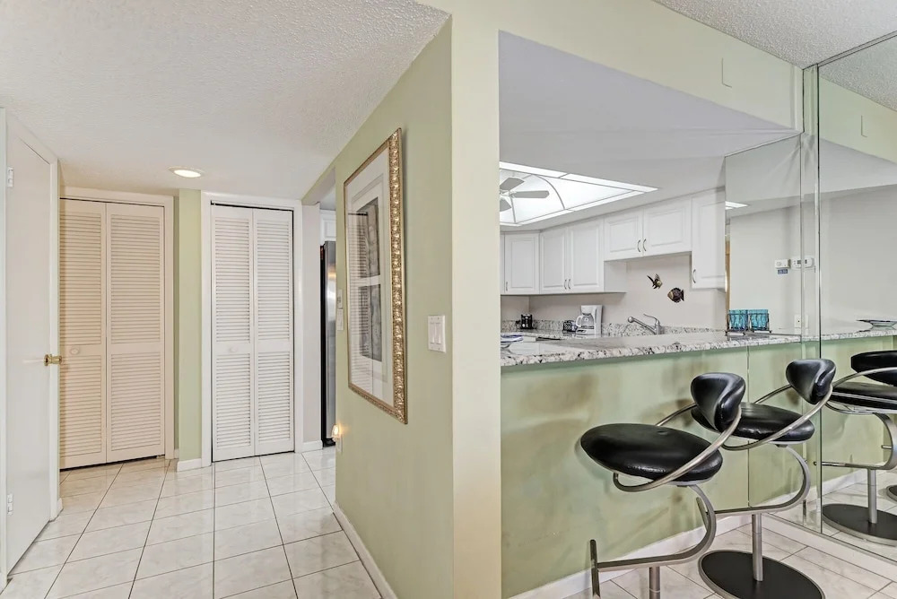 Midnight Cove Ii 220d - Peaceful Bayside Vacation! 3 Bedroom Condo