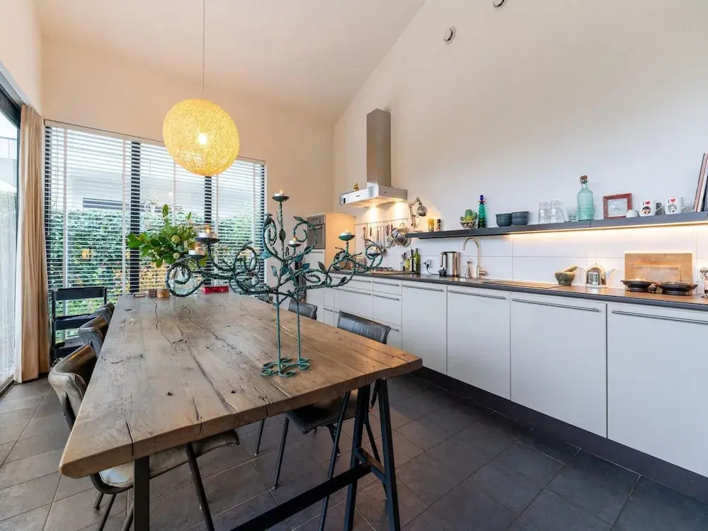 Cozy Forest Villa on the Water Near Harderwijk