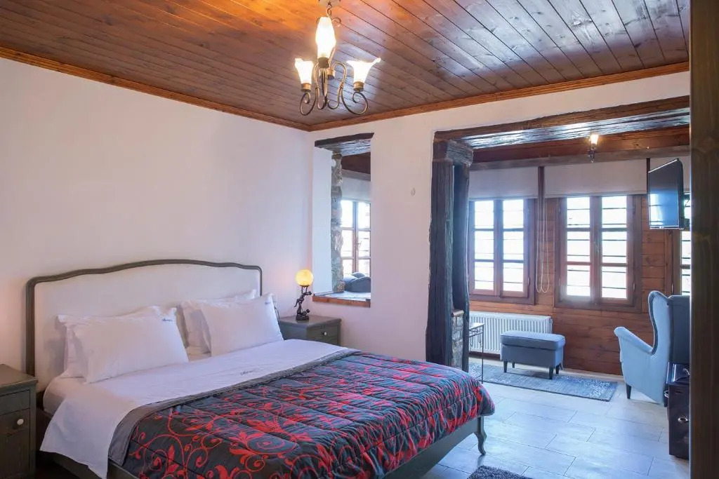 Kyrani Guesthouse