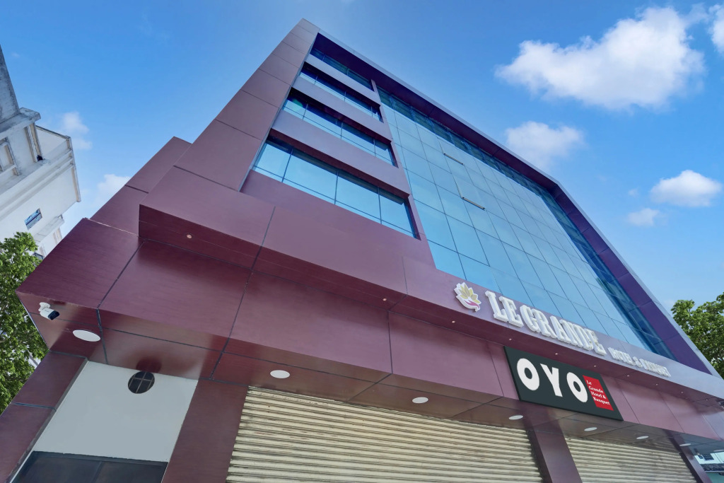 Super Hotel O Le Grande Hotel & Banquet