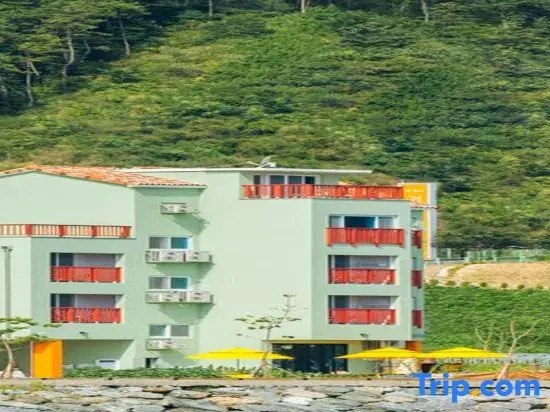 Geoje Beach House Pension