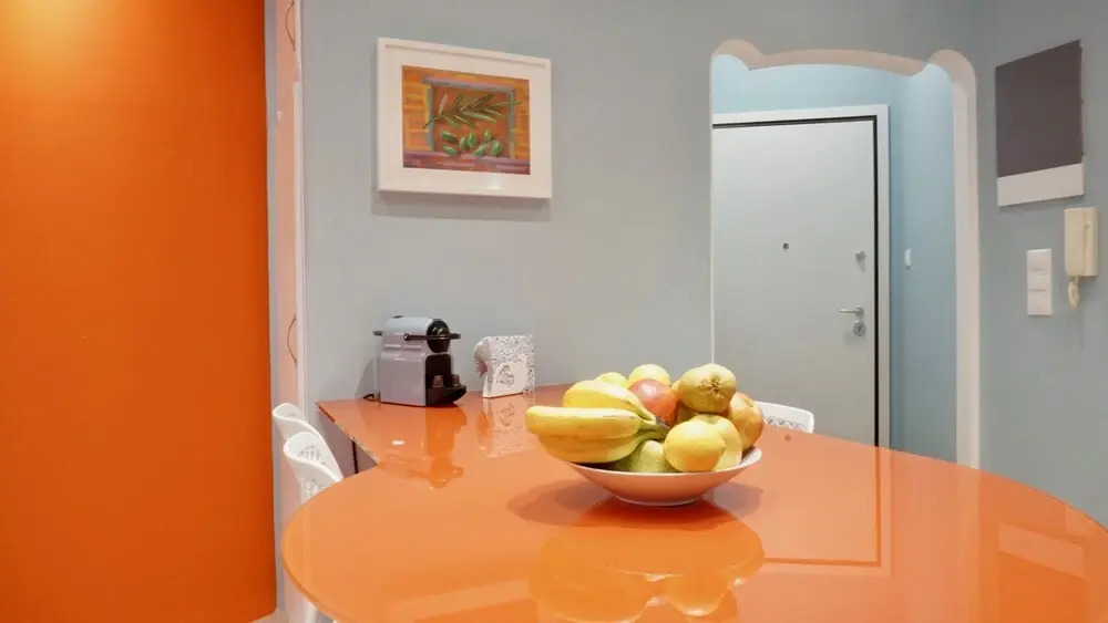 Modern Central Fully Equipped Apt