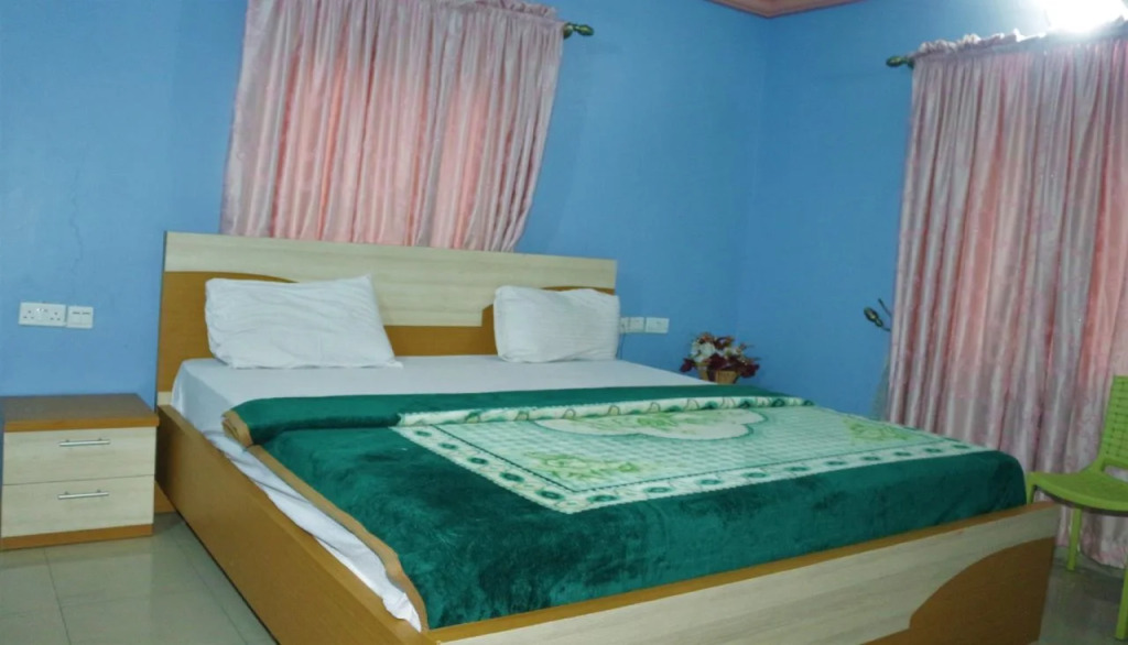 Chisam Suites Annex