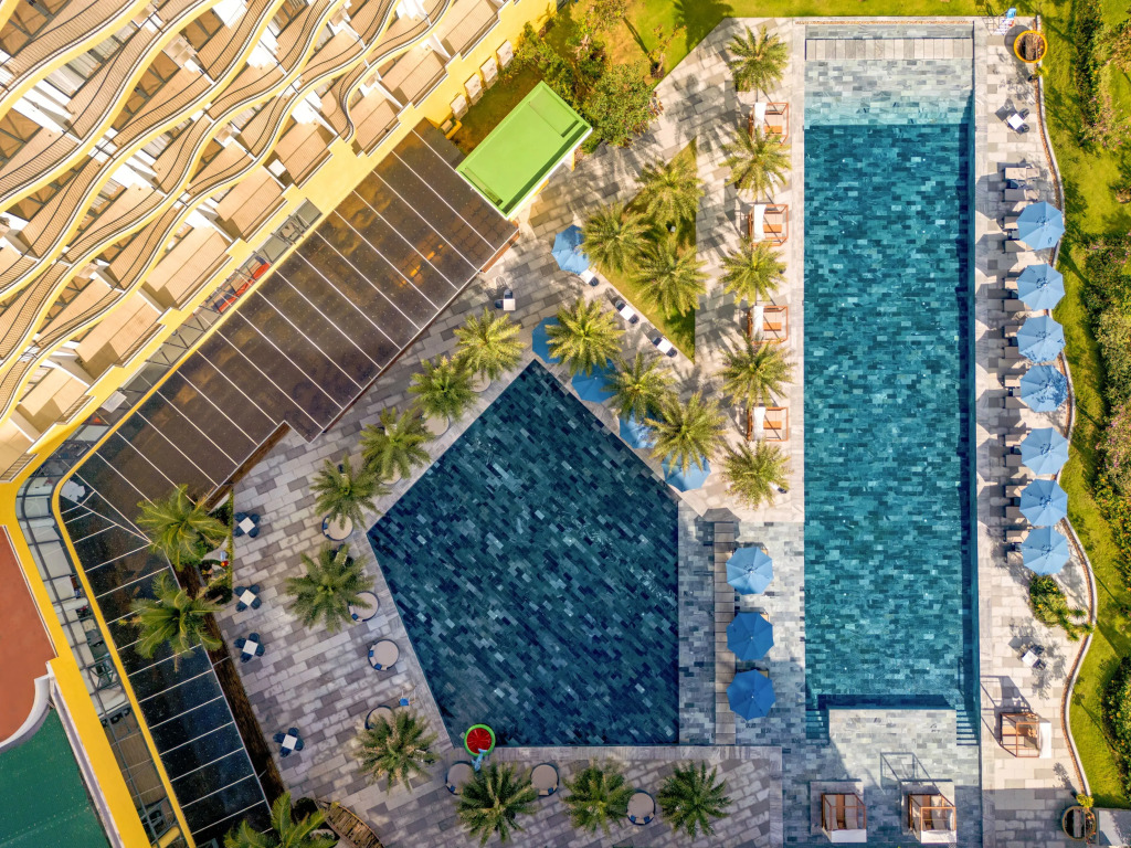 Royal Beachfront Villas & Spa Danang